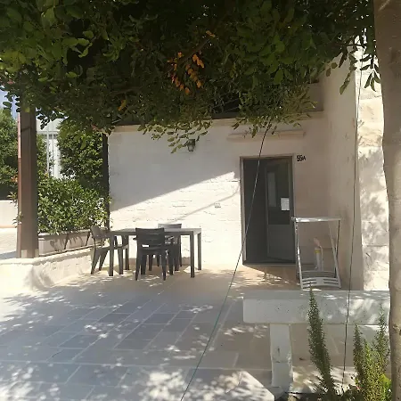Lantställe Trulli Manuela 2