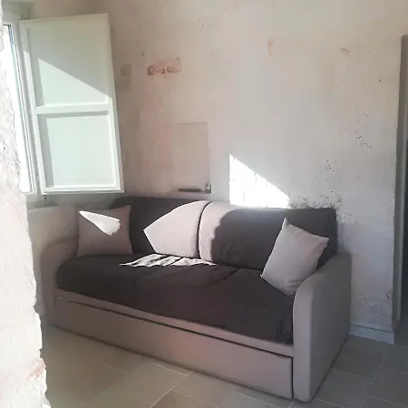 Trulli Manuela 2 Locorotondo