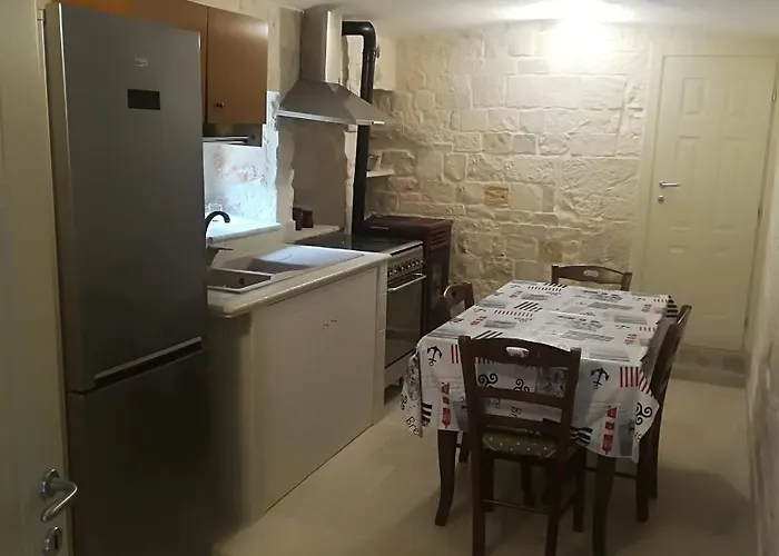 Trulli Manuela 2 Gospodarstwo wiejskie Locorotondo